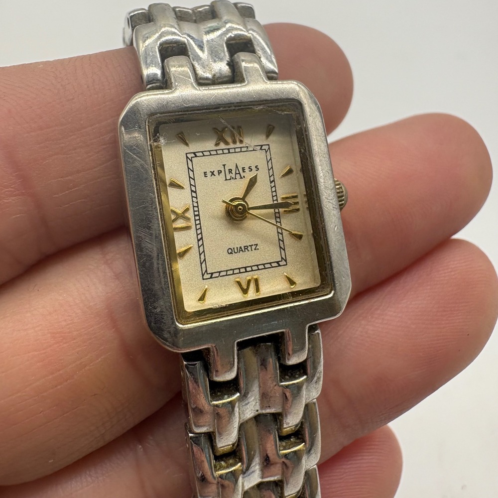 Express LAโ Quartz Watch Silver Tone Link Bracelet Cream Dial Needs Battery